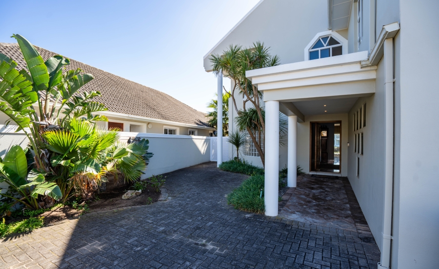 7 Bedroom Property for Sale in Royal Alfred Marina Eastern Cape